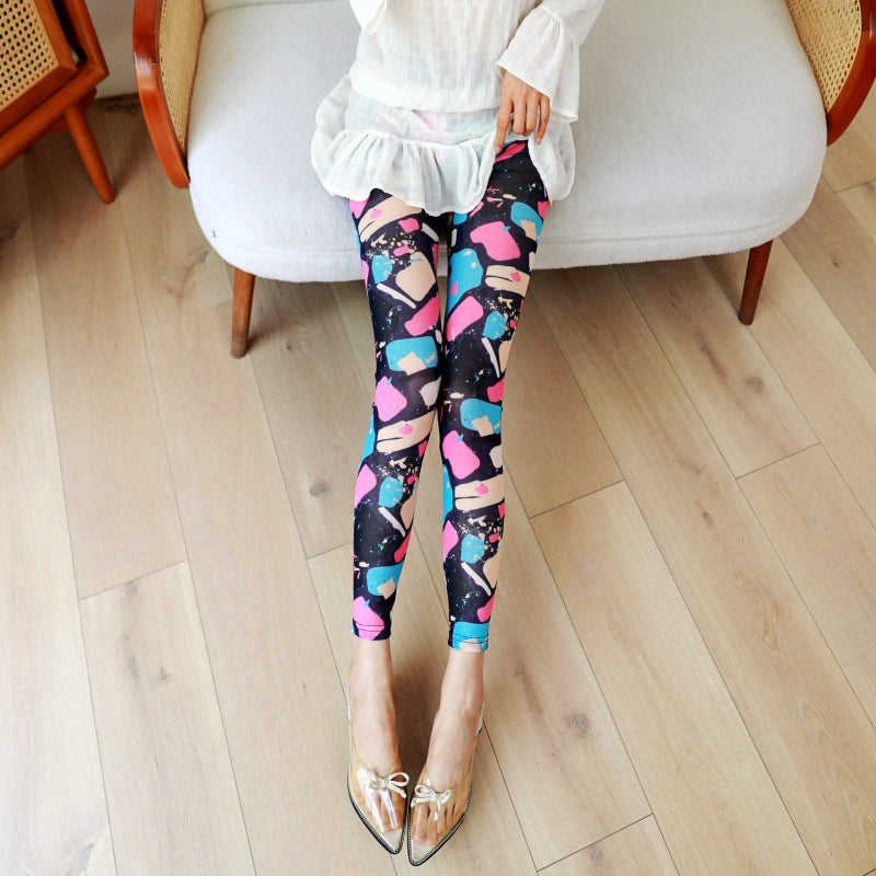Fashionable Stretchy Mesh Pants With Printed Design