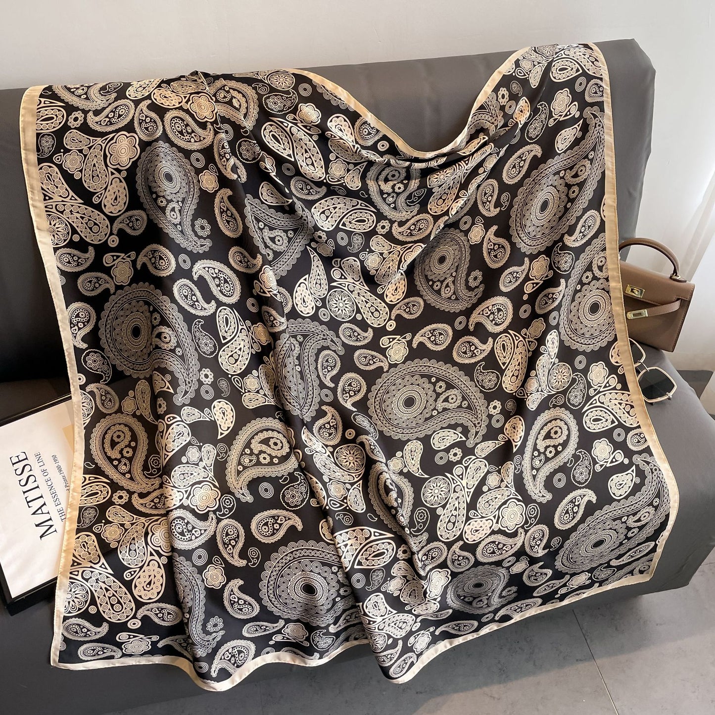 Creative Exotic-print Versatile Silk Scarf