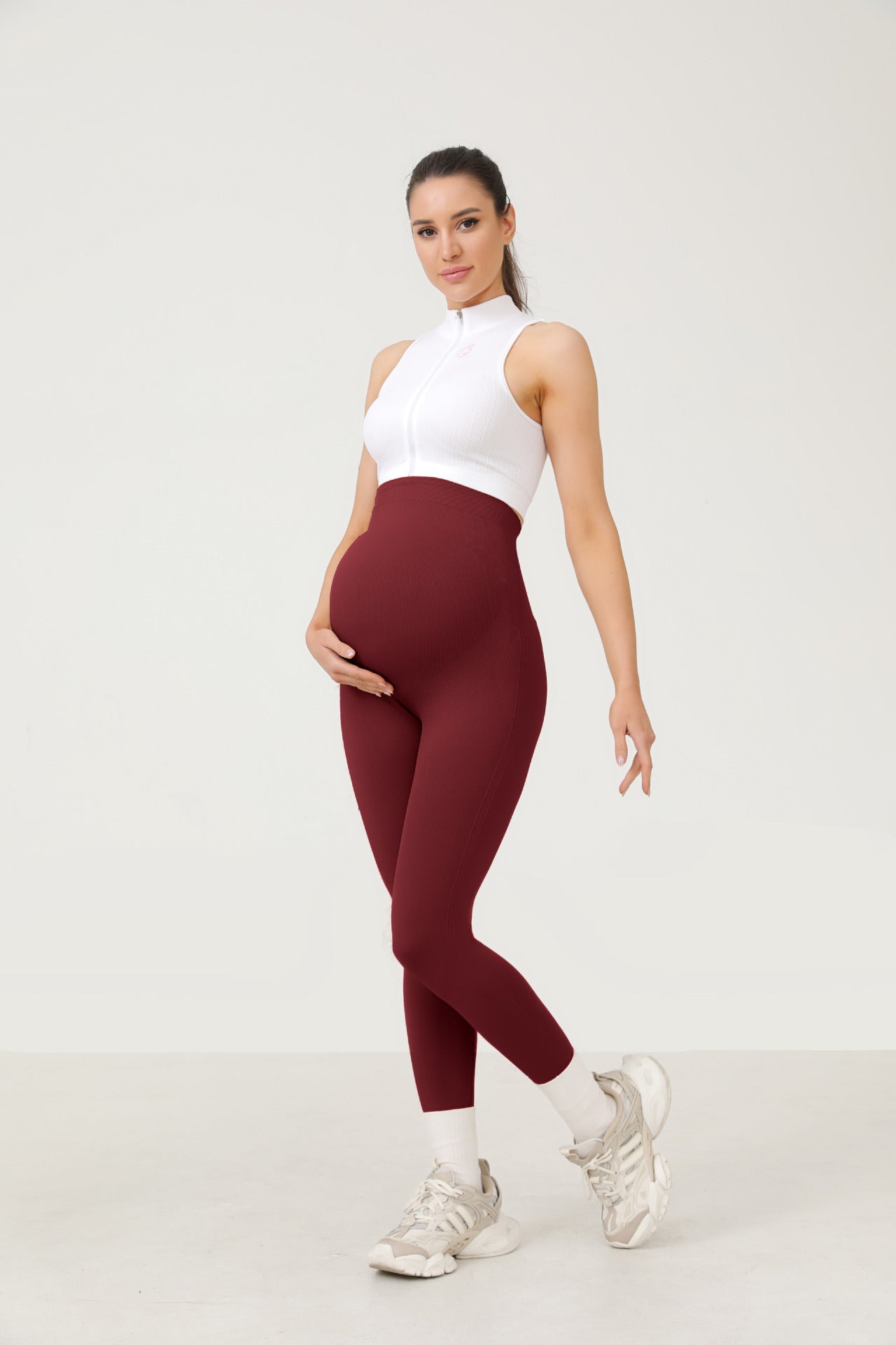 Maternity Leggings For Outerwear Sporty And Casual With Tummy Support And No Slipping Down