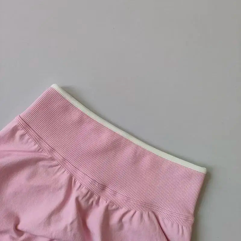 Sexy Seamless Color Blocked Yoga Shorts, Tight Fitting Peach Hip Lifting Sports, Women's Outdoor Running And Fitness Pants