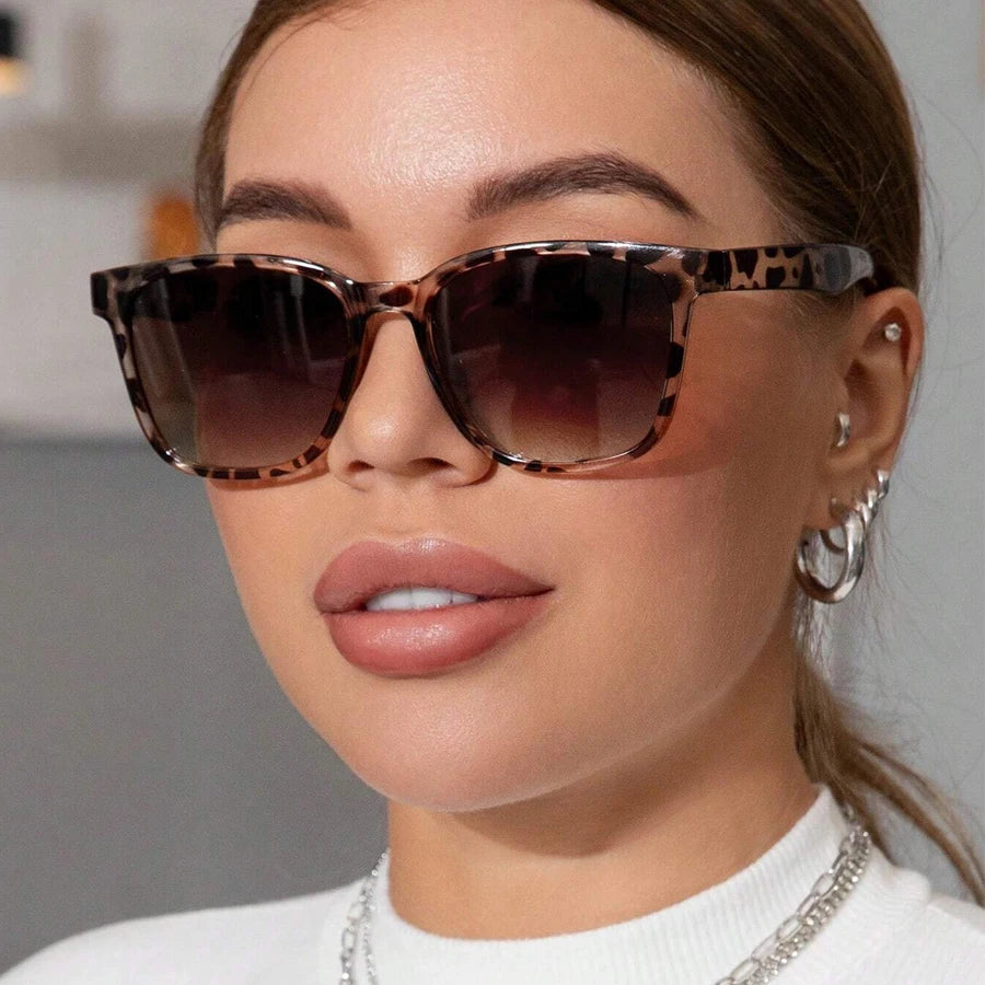 Retro 2026 Classic Vintage Square Sunglasses Women Oversized Sunglasses Women Men Retro Leopard Luxury Sun Glasses UV400