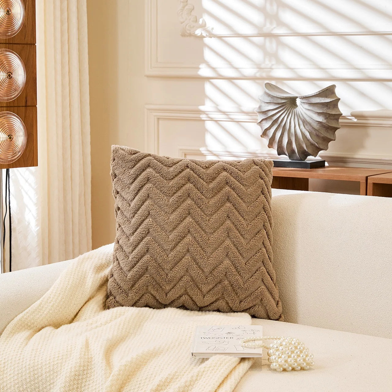 2pcs artificial plush wave pattern Throw Pillow Covers, suitable for various occasions such as bedding and home decoration