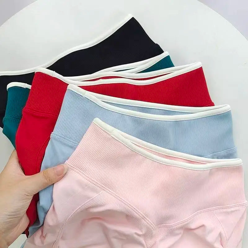 Sexy Seamless Color Blocked Yoga Shorts, Tight Fitting Peach Hip Lifting Sports, Women's Outdoor Running And Fitness Pants
