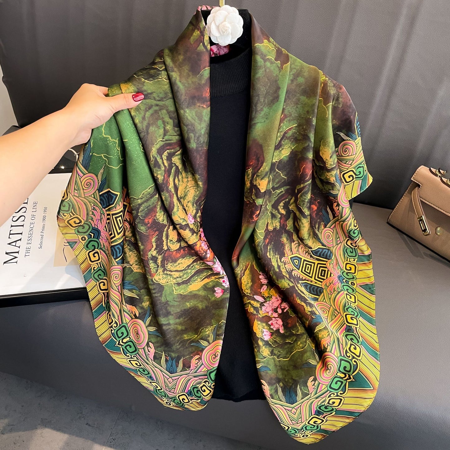 Creative Exotic-print Versatile Silk Scarf